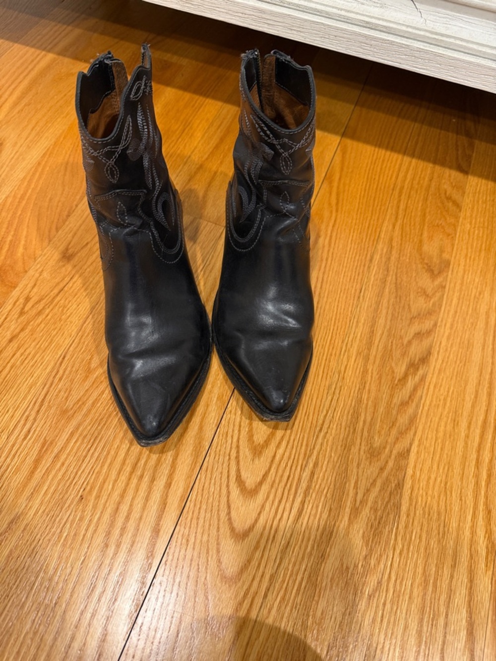 Frye Black Leather Western  Boots - Picture 4 of 5